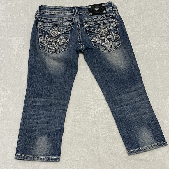 Miss Me Y2K Capri Jeans Women Sz 25 Embellished Rhinestone Flap Pocket Distress - Picture 8 of 11
